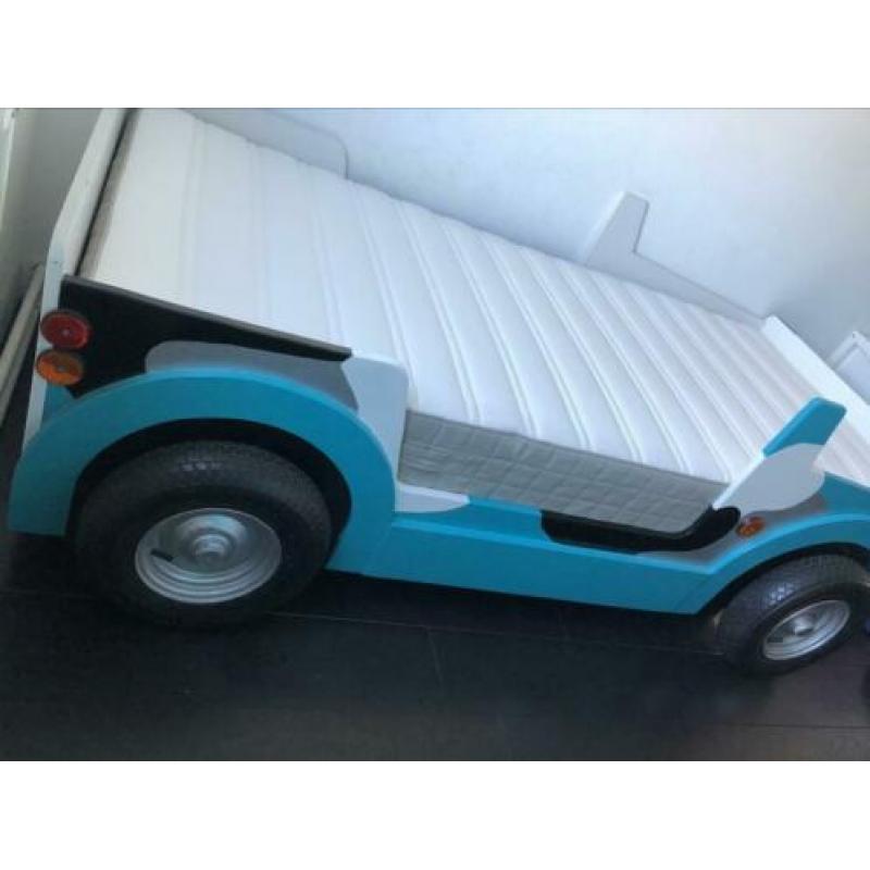 Autobed met matras