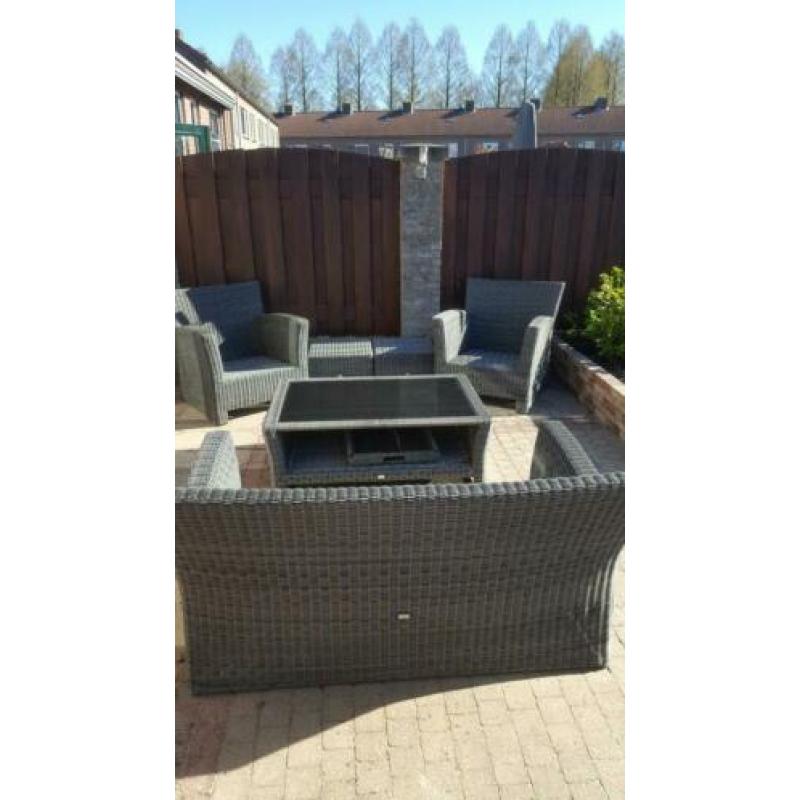 Loungeset 6 delig te koop!