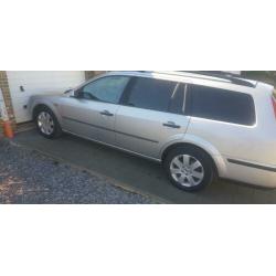 Ford Mondeo 1.8 16V 81KW Wagon 2002 Grijs