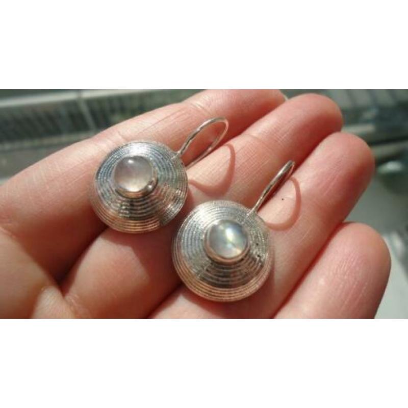 925 zilver / zilveren design oorbellen met maansteen Vanoli