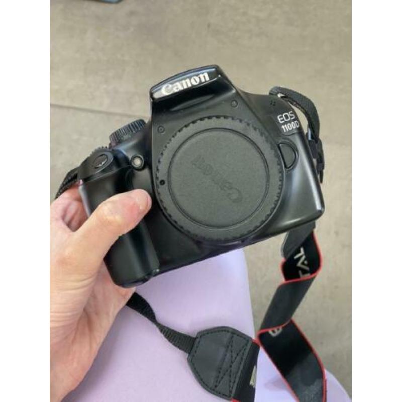 Canon 1100D (BODY)