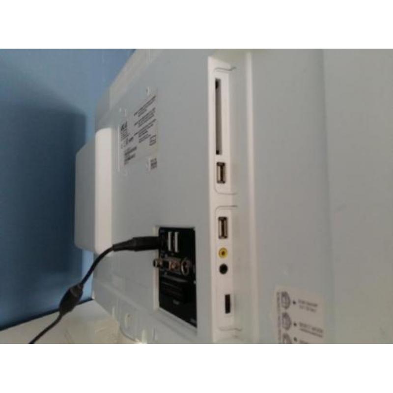 TV met ingebouwde dvd-speler Akai