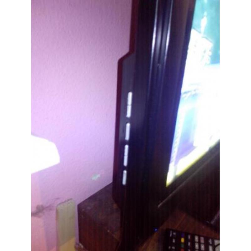 Prima grote LCD tV philips 43'