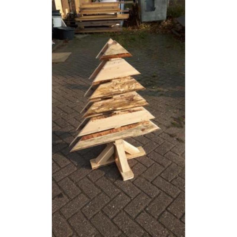 Kerstboom van hout