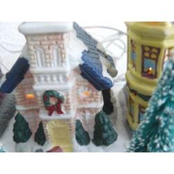 10 delig kerstdorp met verlichting.in orginele doos.