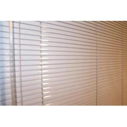 Luxaflex Raffinette (smal) 16 mm wit 68 x 125 cm (links)