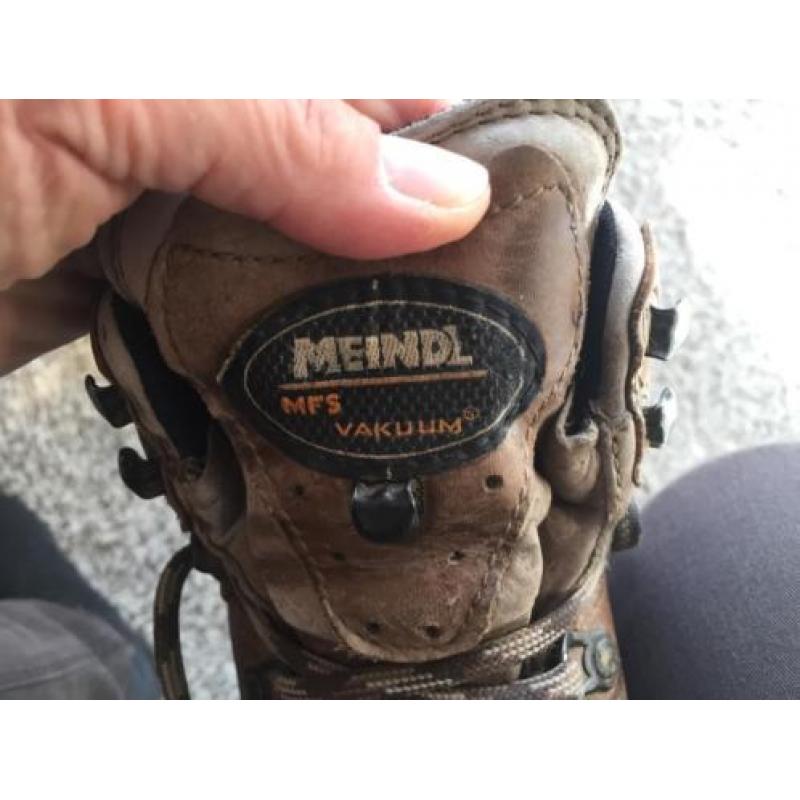 Wandelschoenen Meindl klasse A/B maat 39 goretex