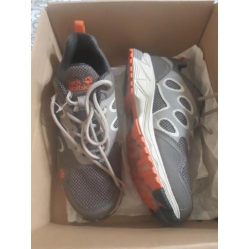 Jack Wolfskin sneakers 39.5
